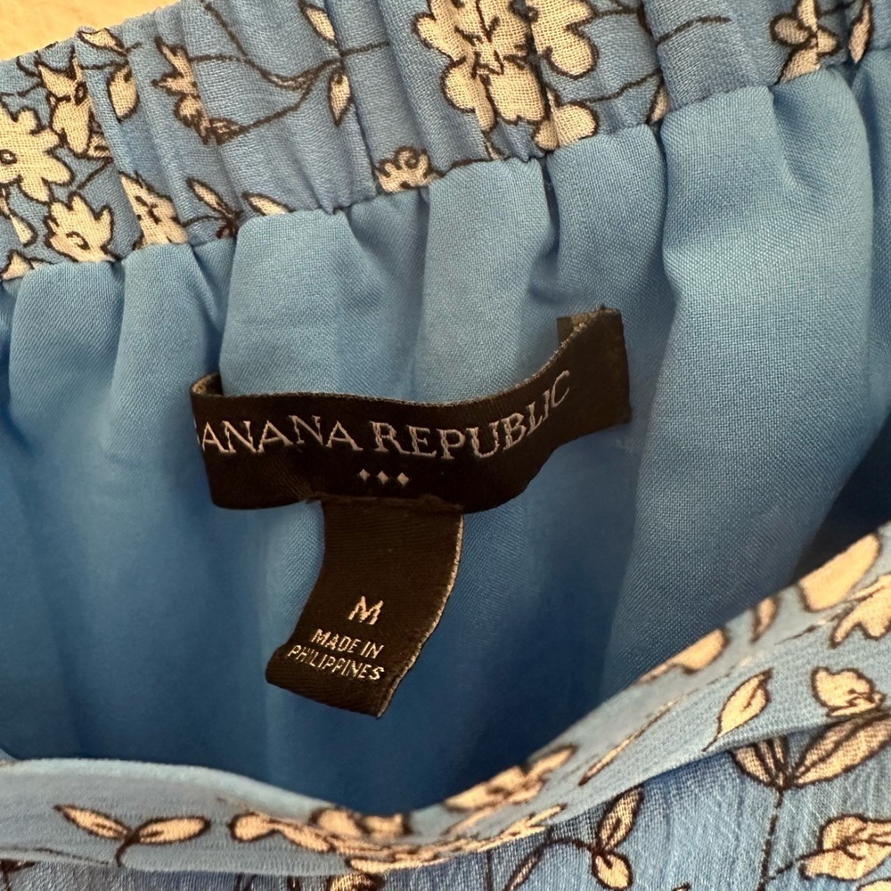 Banana Republic Asymmetrical Blue Floral Skirt - Picture 4 of 4